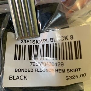 Cynthia Rowley bonded flounce hem skirt size 8 black scuba fabric